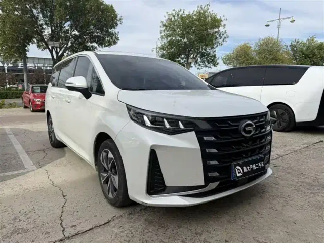 GAC Trumpchi M6 — Фото автомобиля 3