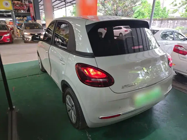 Wuling Bingo — Фото автомобиля 4