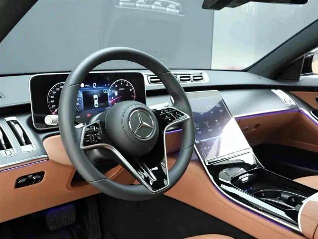 Mercedes-Benz S-Class — Фото автомобиля 7
