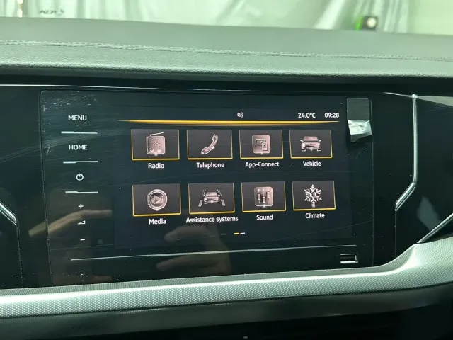 Volkswagen Passat — Фото автомобиля 12