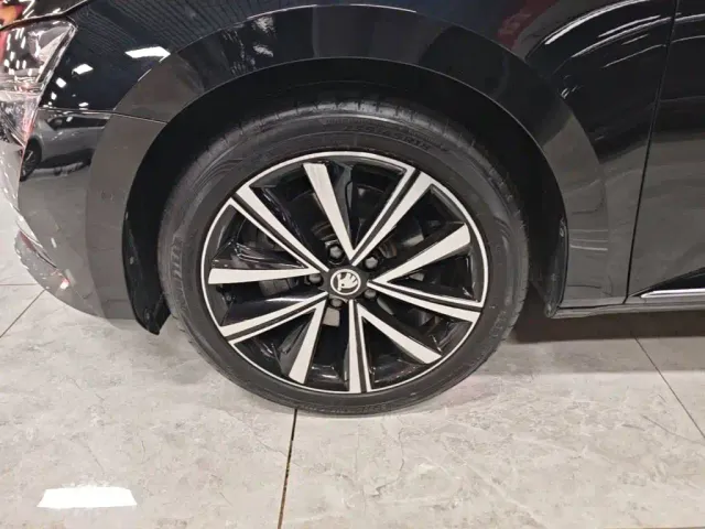 Skoda Superb — Фото автомобиля 22