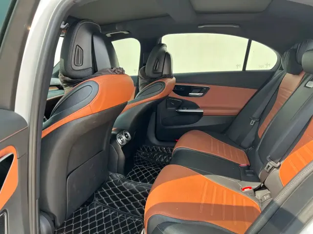 Mercedes-Benz C-Class — Фото автомобиля 8