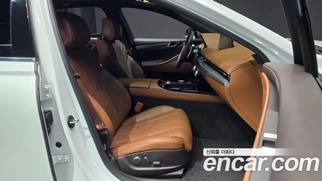 Genesis G80 Бензин 2.5 турбо AWD — Фото автомобиля 7