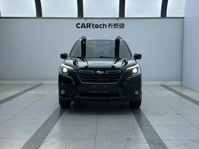 Subaru Forester — Фото автомобиля 3