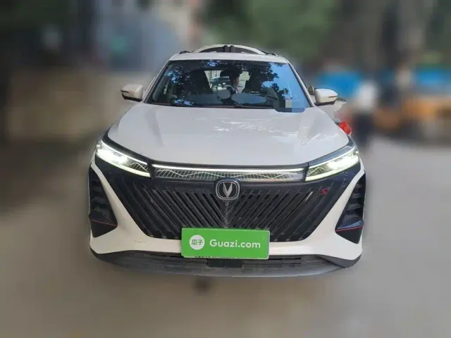 Changan CS75 Plus — Фото автомобиля 23
