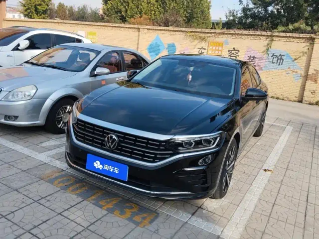 Фотография автомобиля — Volkswagen Passat