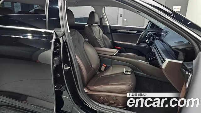 Hyundai Grandeur GN7 — Фото автомобиля 11