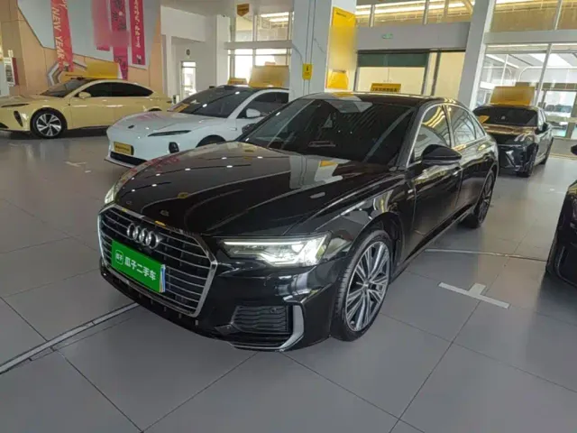Фотография автомобиля — Audi A6L