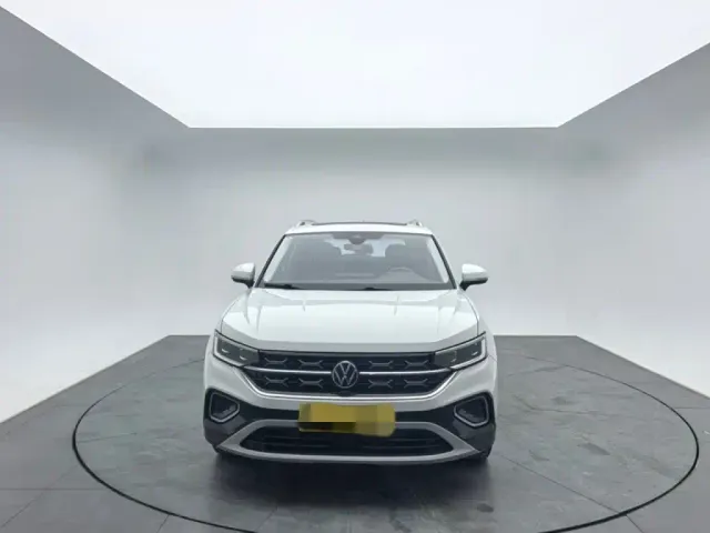 Volkswagen Tayron — Фото автомобиля 2