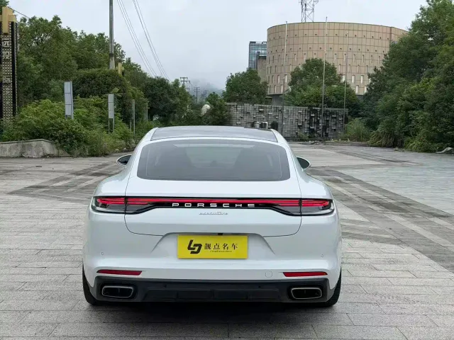 Porsche Panamera — Фото автомобиля 6