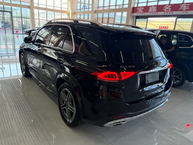Mercedes-Benz GLE-Class — Фото автомобиля 7