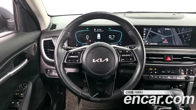 Kia Seltos New — Фото автомобиля 18