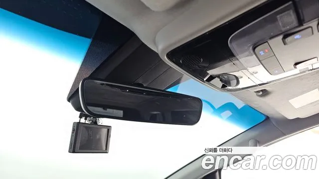 Hyundai Staria Staria — Фото автомобиля 23