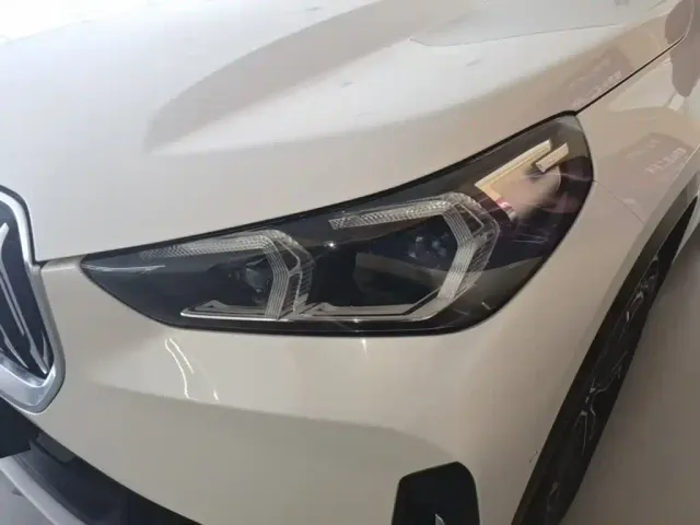 BMW X1 — Фото автомобиля 23