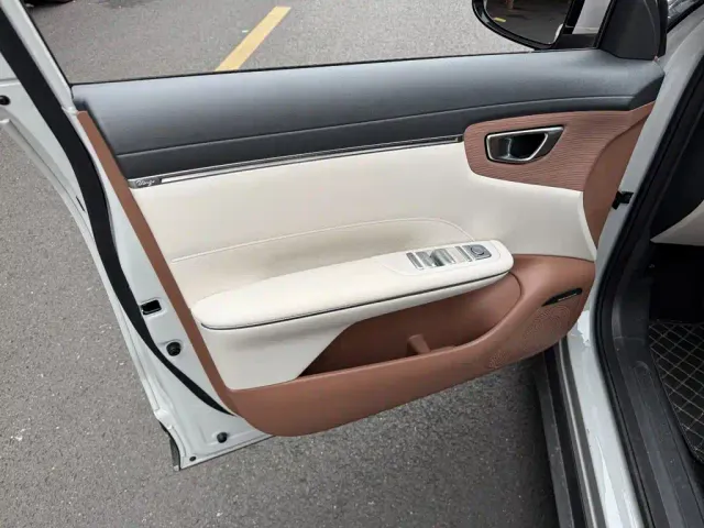 Wuling Bingo S — Фото автомобиля 6