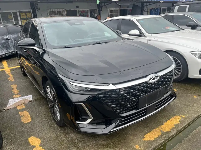 Chery Arrizo 8 — Фото автомобиля 3