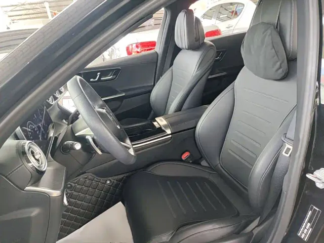 Mercedes-Benz C-Class — Фото автомобиля 14