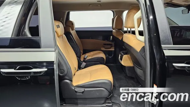 Kia Canival Carnival 4 поколение 9 мест Prestige — Фото автомобиля 12