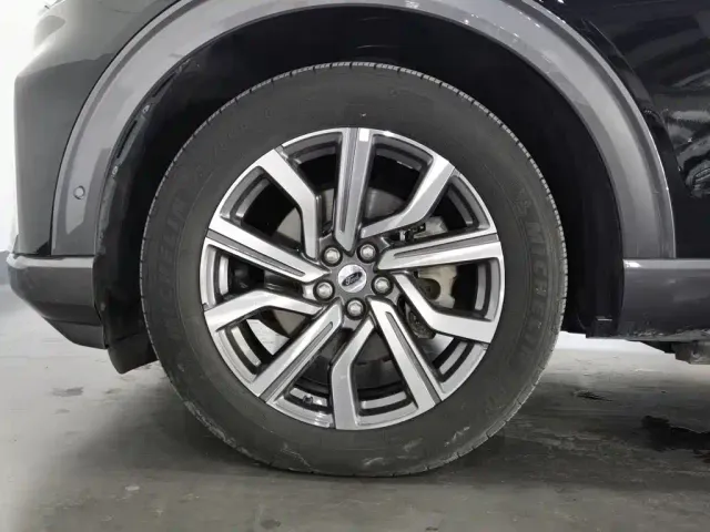 Ford Explorer — Фото автомобиля 17