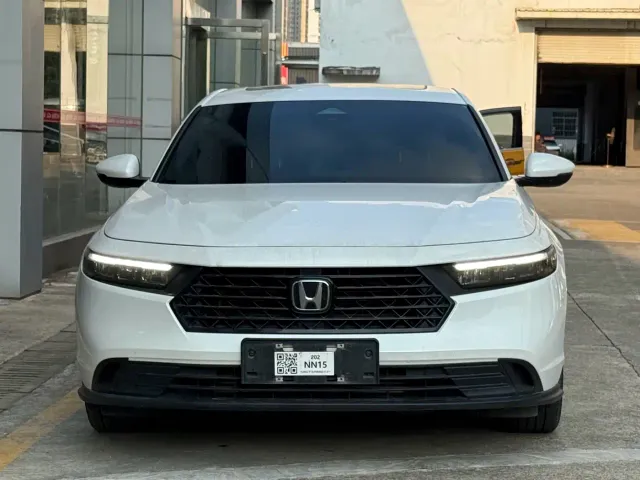 Honda Accord — Фото автомобиля 2