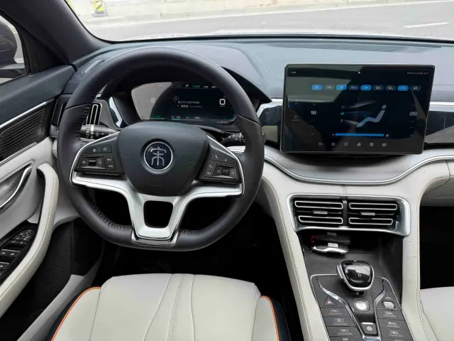 BYD Song PLUS — Фото автомобиля 8