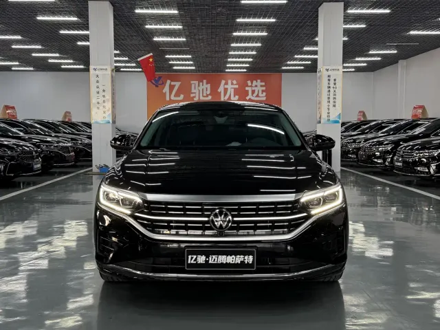 Volkswagen Passat — Фото автомобиля 2