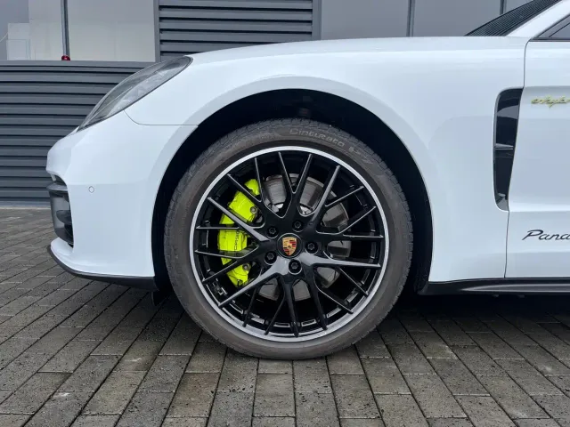 Porsche Panamera — Фото автомобиля 17