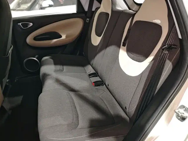Wuling Bingo — Фото автомобиля 16