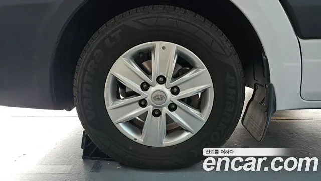 Hyundai Solati Solati 15 мест — Фото автомобиля 5