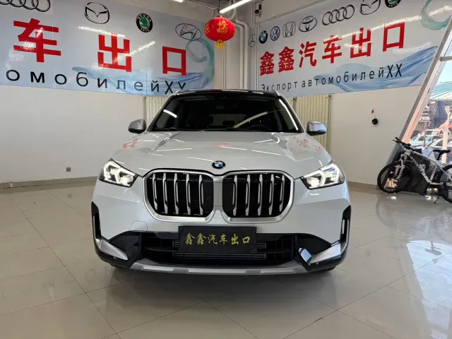 BMW X1 — Фото автомобиля 2