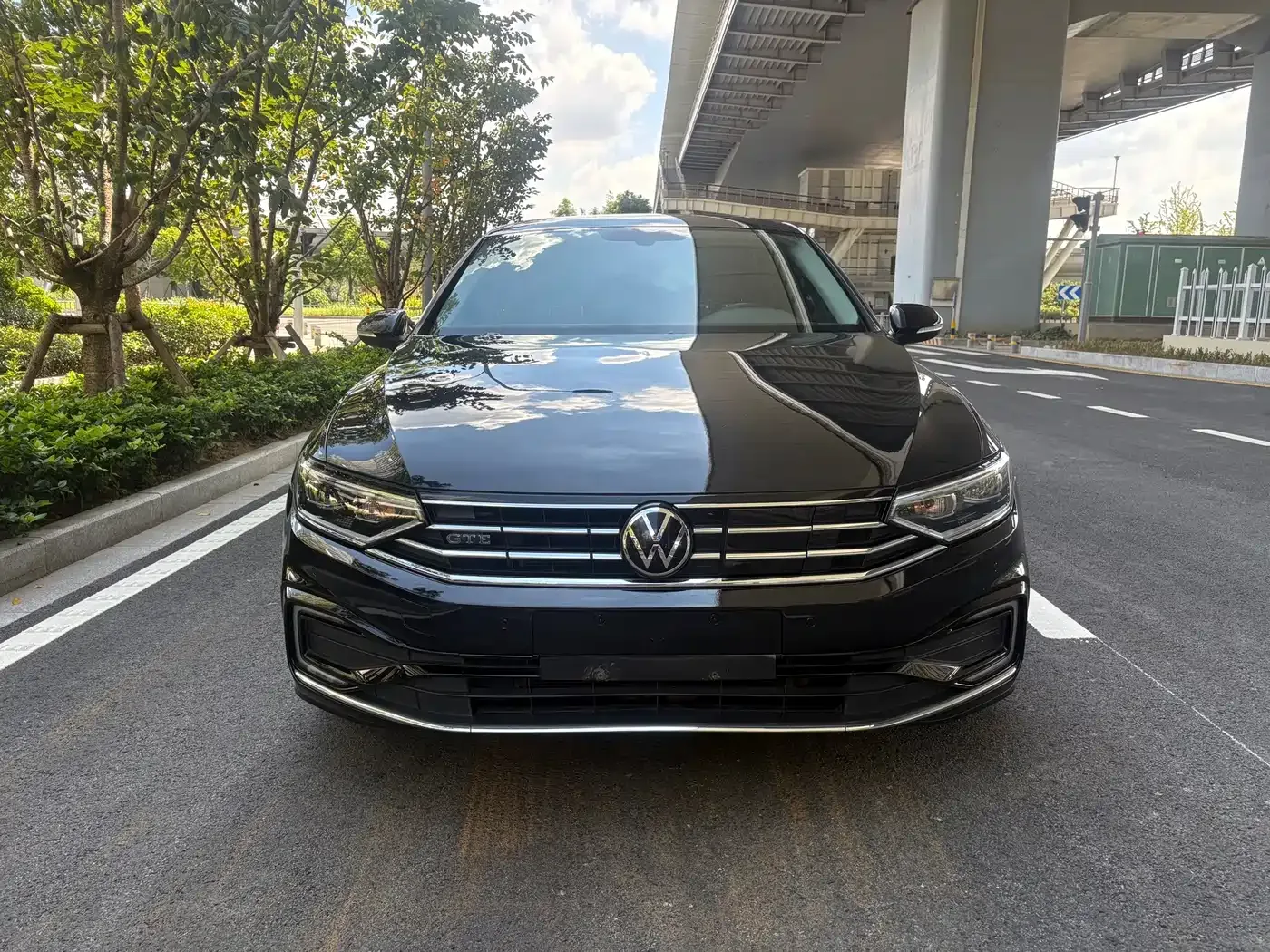 Volkswagen Magotan GTE Plug-in Hybrid 2020 GTE Premium Model — Фото автомобиля 3