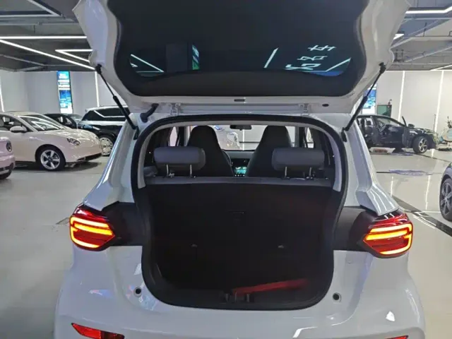 Leapmotor T03 — Фото автомобиля 18
