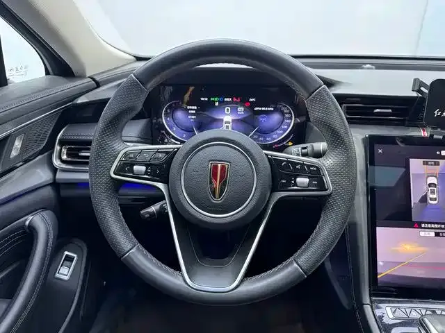Hongqi H5 — Фото автомобиля 15