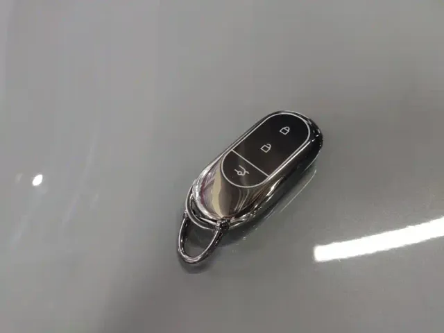 Leapmotor C11 — Фото автомобиля 8