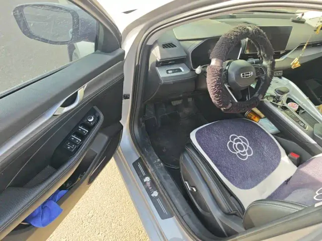Geely Xingrui — Фото автомобиля 13