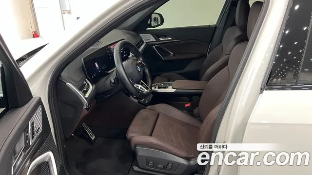 BMW X1 sDrive 20i M Sport — Фото автомобиля 10
