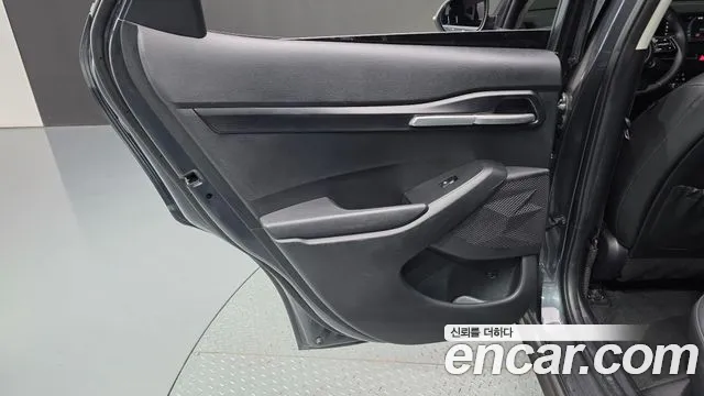 Kia Seltos — Фото автомобиля 14