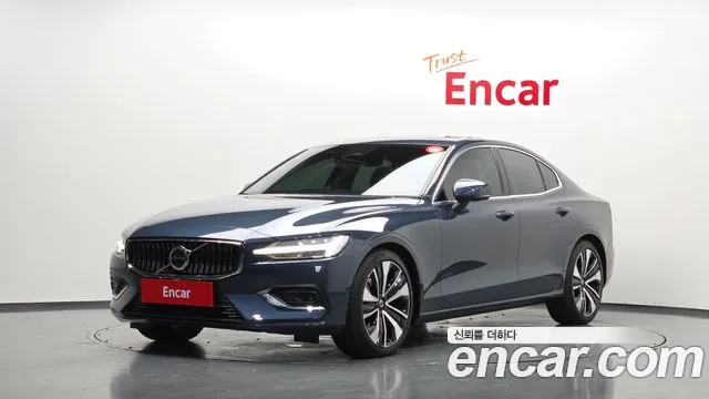 Фотография автомобиля — Volvo S60 Generation 3