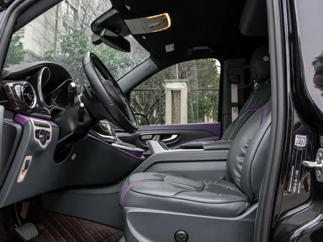 Mercedes-Benz V-Class — Фото автомобиля 7