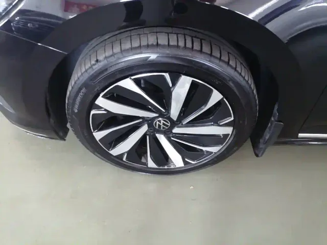 Volkswagen Passat — Фото автомобиля 22