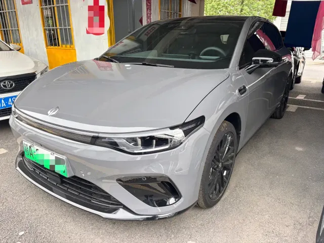 Фотография автомобиля — Leapmotor Lafa 5