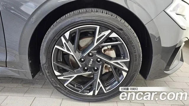Kia K5 Generation 3 — Фото автомобиля 6