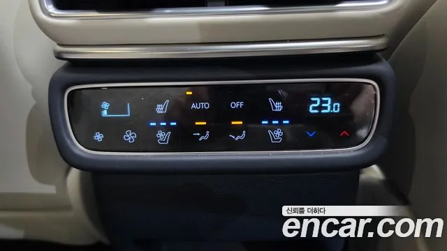 Genesis GV80 — Фото автомобиля 25