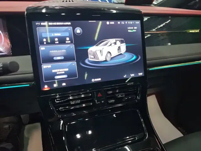 GAC Trumpchi M8 — Фото автомобиля 3