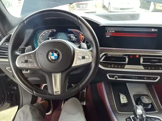 BMW X5 — Фото автомобиля 9