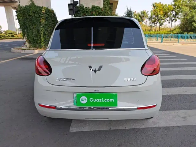 Wuling Motors Wuling Bingo 2023 Model 333km Joy+ Version — Фото автомобиля 5