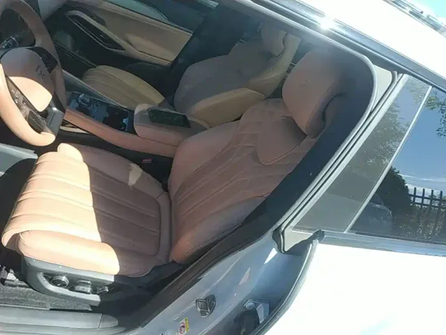 BYD Song L EV — Фото автомобиля 14
