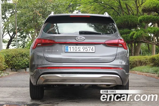 Hyundai Santafe — Фото автомобиля 4