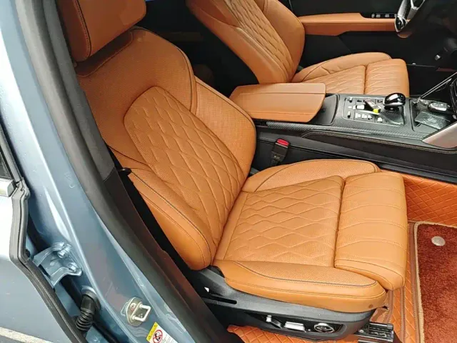 BYD Tang — Фото автомобиля 24