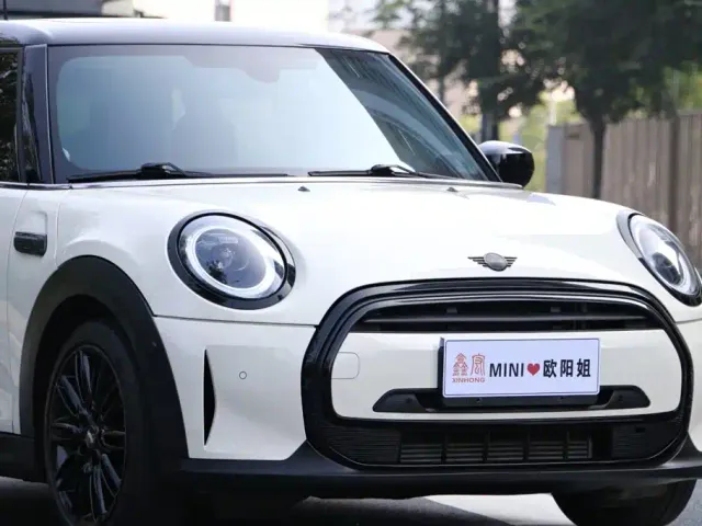 MINI Hatch — Фото автомобиля 26